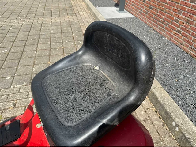 Toro - xl 380h - zitmaaier - afbeelding 5 van  9
