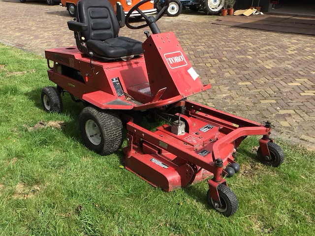 Toro groundmaster 117 zitmaaier - afbeelding 8 van  12