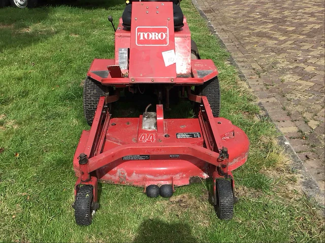 Toro groundmaster 117 zitmaaier - afbeelding 9 van  12