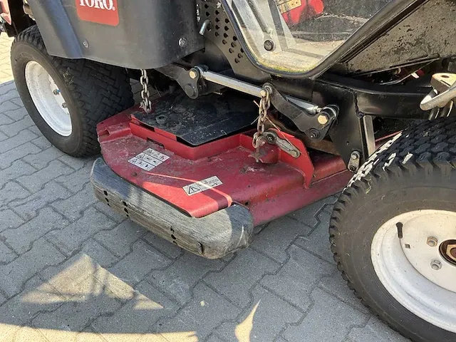 Toro groundsmaster 360 diesel crosstrax 4wd gazonmaaier - afbeelding 14 van  21