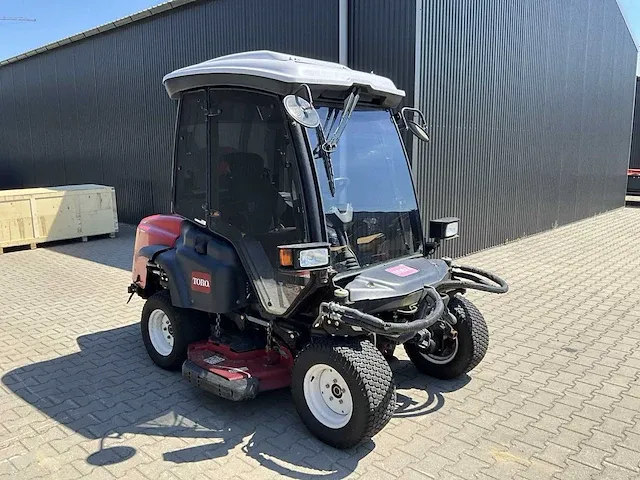 Toro groundsmaster 360 diesel crosstrax 4wd gazonmaaier - afbeelding 2 van  21