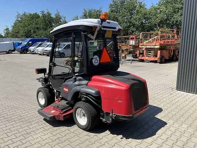 Toro groundsmaster 360 diesel crosstrax 4wd gazonmaaier - afbeelding 3 van  21