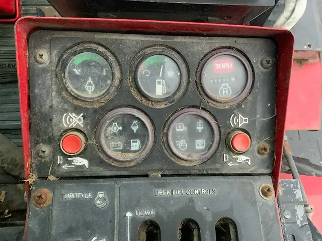 Toro groundsmaster 580-d zitmaaier - afbeelding 14 van  23