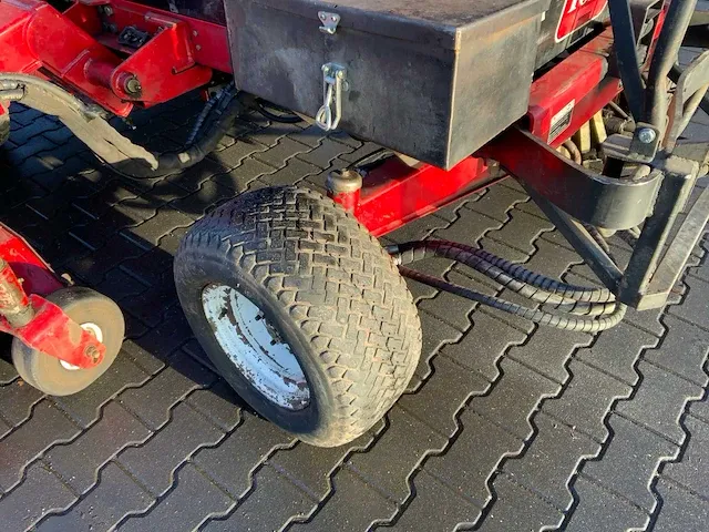 Toro groundsmaster 580-d zitmaaier - afbeelding 9 van  29