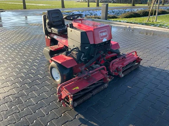 Toro reelmaster 216-d zitmaaier - afbeelding 1 van  19