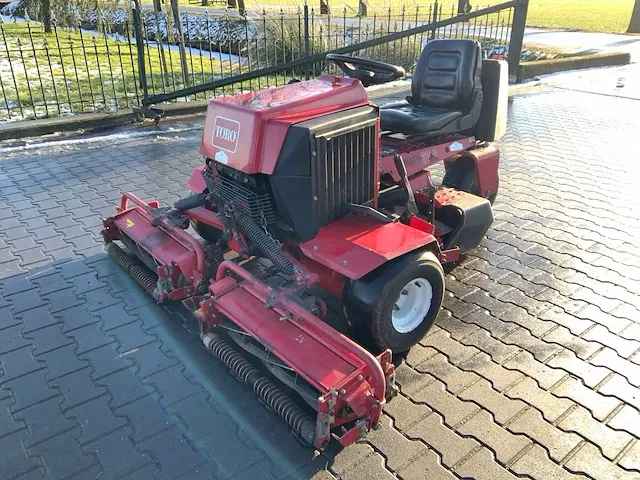 Toro reelmaster 216-d zitmaaier - afbeelding 14 van  19