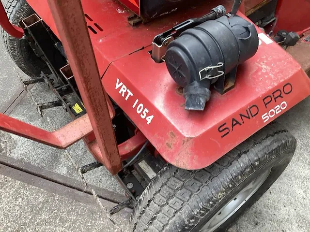 Toro sand pro 5020 mobiele werktuig drager - afbeelding 10 van  11