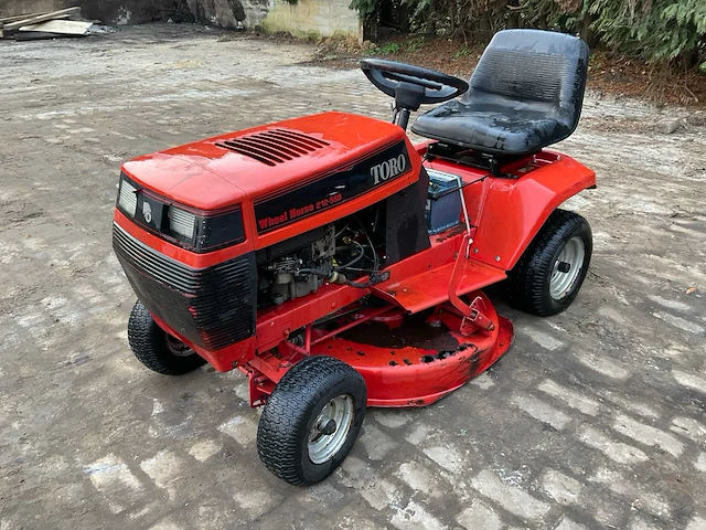 Toro wheel horse 212-5sb zitmaaier - afbeelding 1 van  9