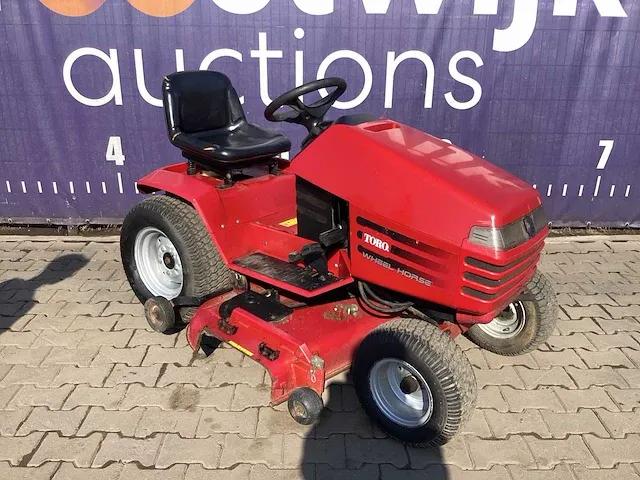 Toro wheel horse zitmaaier - afbeelding 2 van  11