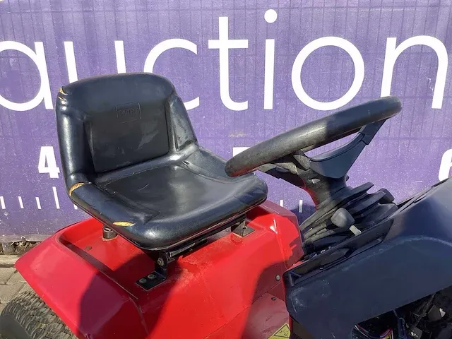 Toro wheel horse zitmaaier - afbeelding 8 van  11