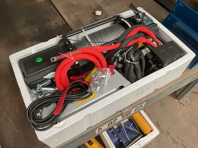 Torsowinch cw12v12 autolier - afbeelding 1 van  4