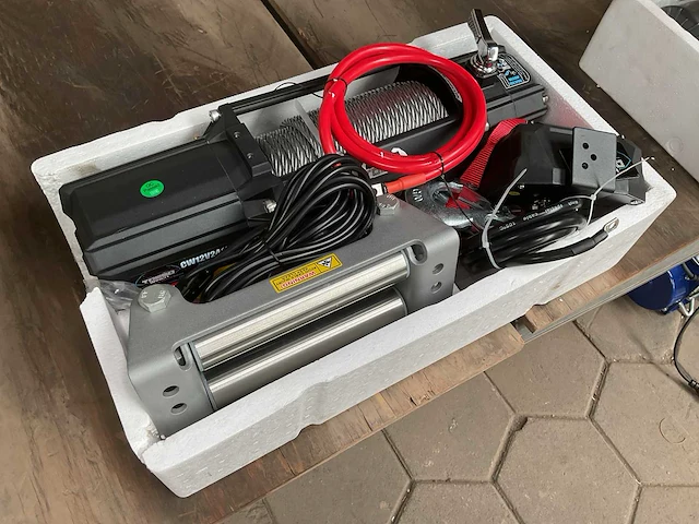Torsowinch cw12v24 autolier - afbeelding 1 van  4