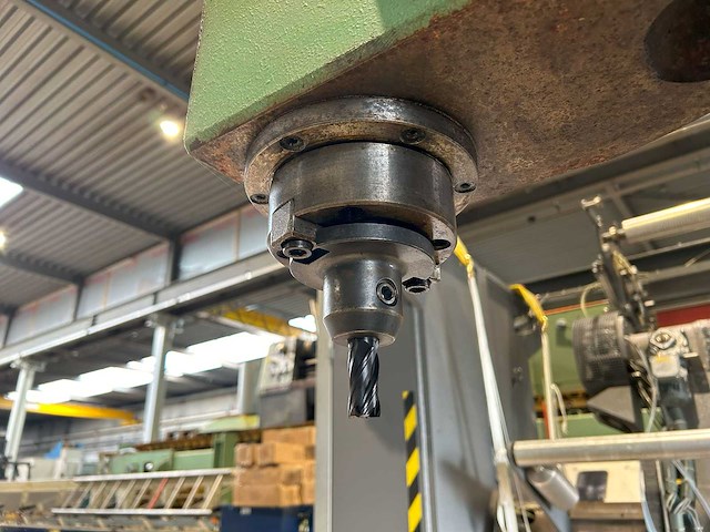 Tos - fgh 32 - universal milling machine - afbeelding 5 van  9
