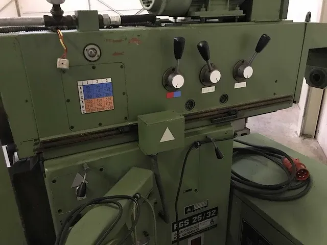 Tos - fgs 25/32 - milling machines - afbeelding 6 van  9