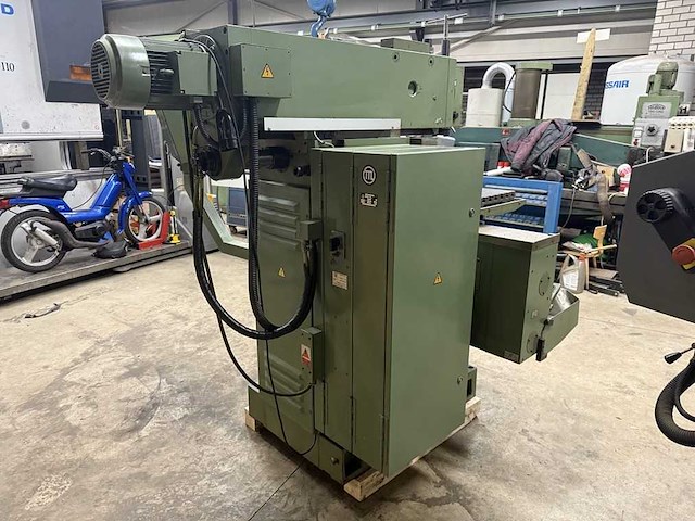 Tos celakovice fngj 32 freesmachine - afbeelding 16 van  21