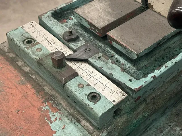 Tos hostivar - bu 28-1000 - rondslijpmachine - afbeelding 10 van  10