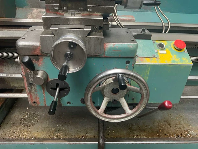 Tos sn 40c-50c universele draaibank - afbeelding 16 van  18