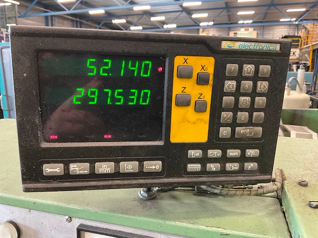 Tos sui40a/1500 universele draaibank - afbeelding 12 van  17