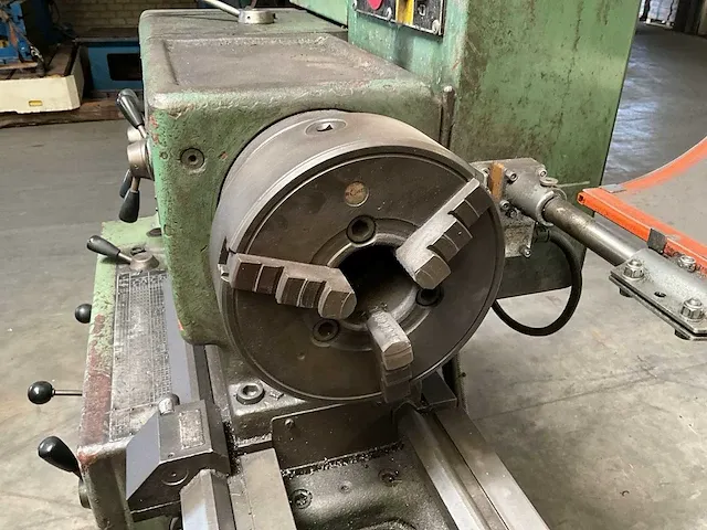 Tos trencin sn 50c universele draaibank - afbeelding 3 van  25