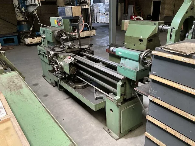 Tos trencin sn 50c universele draaibank - afbeelding 1 van  25