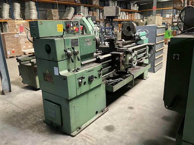 Tos trencin sn 50c universele draaibank - afbeelding 12 van  25