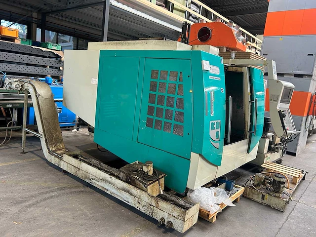 Tos trens - mc100va, 1006x610x762mm - cnc freesmachine - 2000 - afbeelding 7 van  11