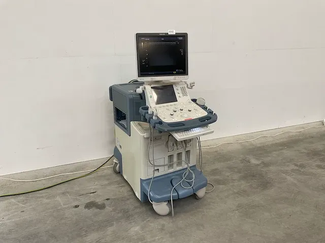 Toshiba - aplio xg - ultrasound equipment - afbeelding 1 van  12