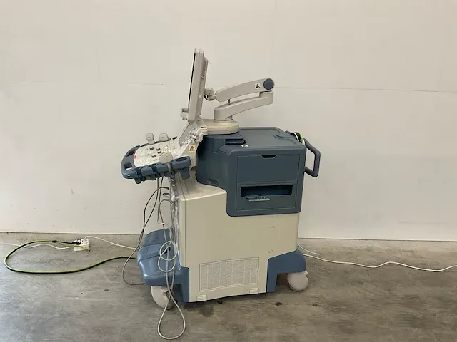 Toshiba - aplio xg - ultrasound equipment - afbeelding 6 van  12