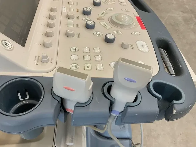 Toshiba - aplio xg - ultrasound equipment - afbeelding 10 van  12