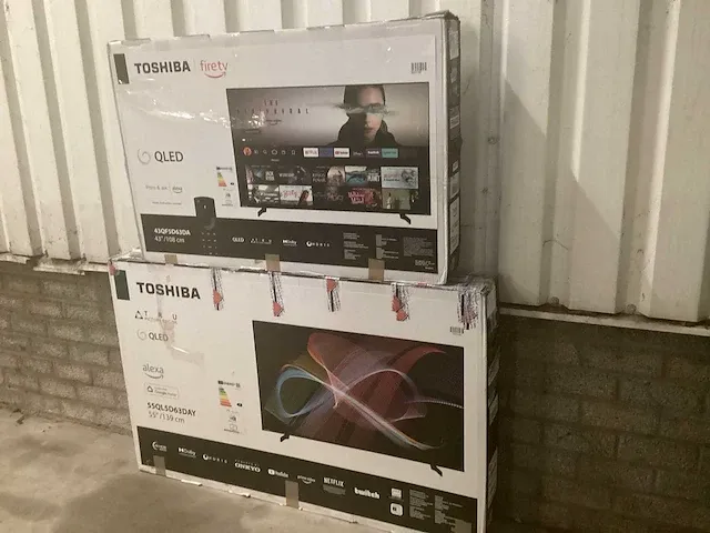 Toshiba - qled - televisie (2x) - afbeelding 3 van  8