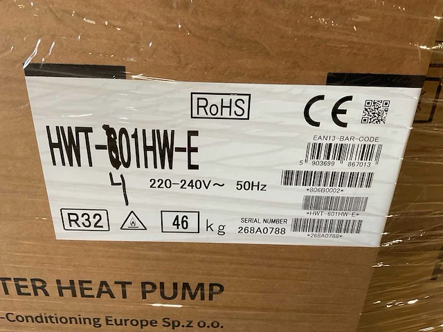 Toshiba - r32 estia - hwt-401hw-e / hwt-601xwhm3w-e - lucht-water warmtepomp set - afbeelding 6 van  6