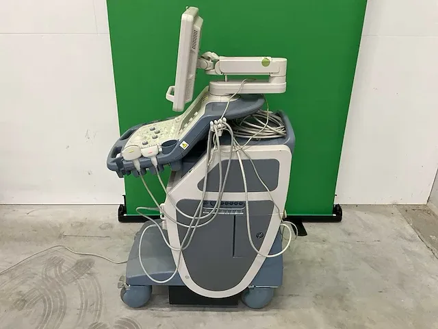 Toshiba - xario istyle - echografie - 2009 - afbeelding 11 van  11