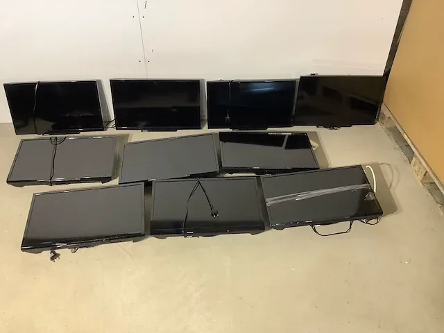 Toshiba 24w1963dg televisie - afbeelding 1 van  3
