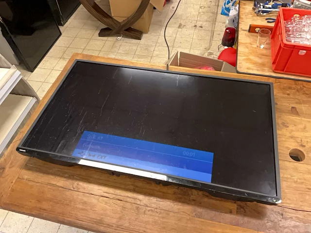 Toshiba lcd televisie - afbeelding 2 van  7