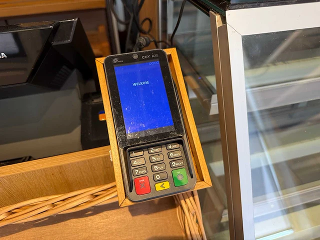 Toshiba mt 6140 e3r kleuren touchscreen kassasysteem met bonnenprinter en pinautomaat - afbeelding 6 van  8