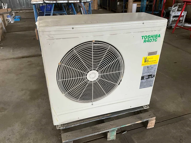 Toshiba r407c airconditioning - afbeelding 1 van  4