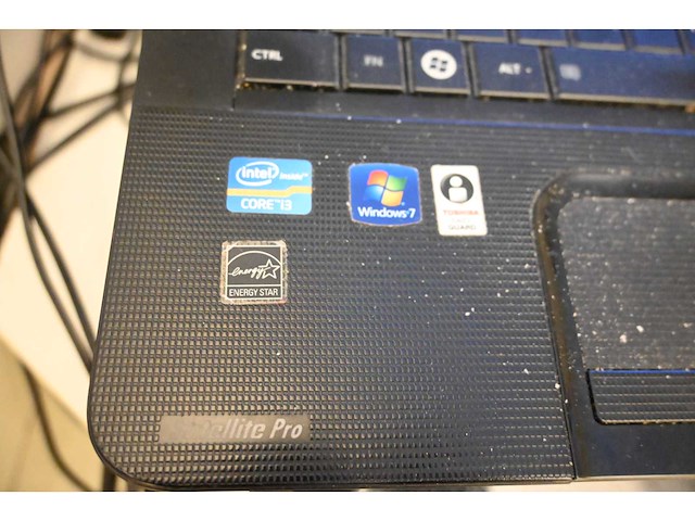 Toshiba satellite pro c870-11v windows laptop - afbeelding 2 van  4