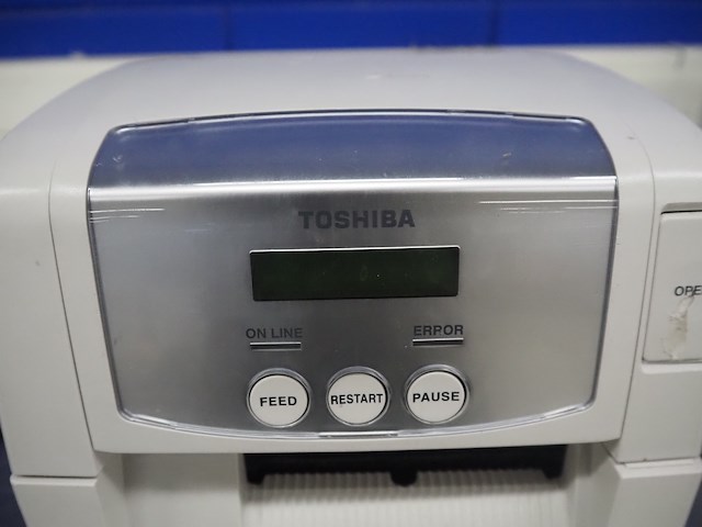 Toshiba - afbeelding 5 van  8