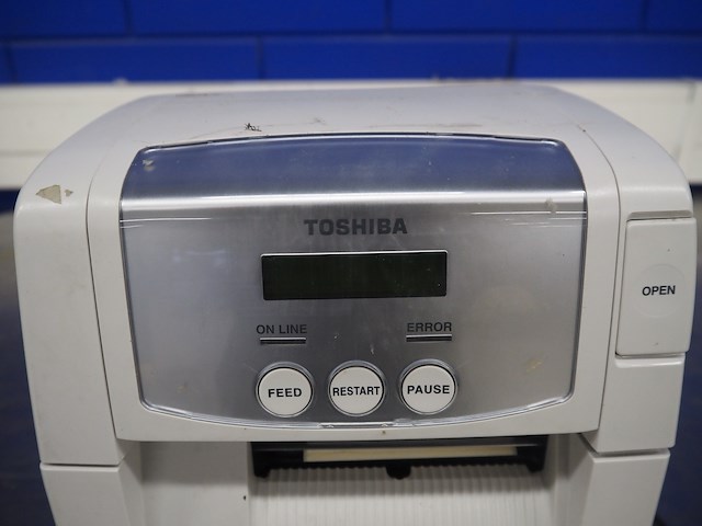 Toshiba - afbeelding 5 van  8