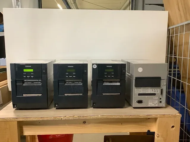 Tosibha b-sa4tm labelprinter - afbeelding 1 van  5