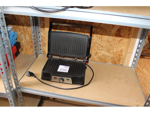 Tosti-ijzer tristar. - afbeelding 1 van  2
