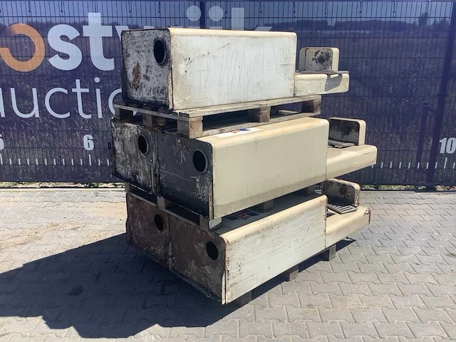 Total opslagtank (5x) - afbeelding 1 van  7