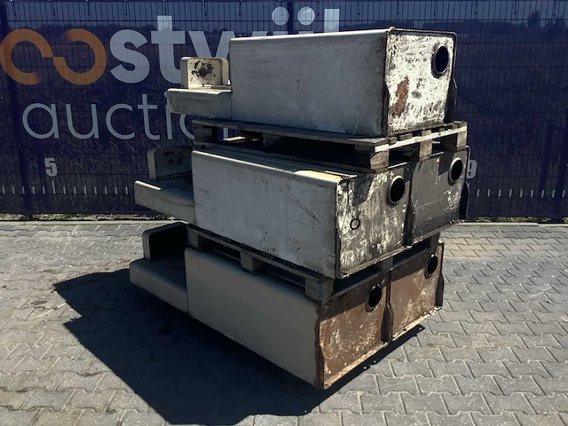 Total opslagtank (5x) - afbeelding 4 van  7