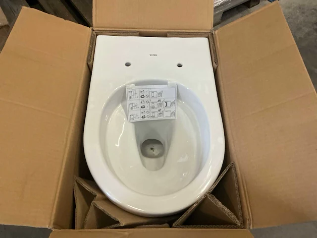 Toto cw132y toilet - afbeelding 2 van  4