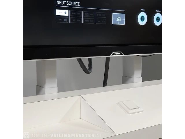 Touch screen monitor op verrijdbare standaard ctouch, ct65led80b20piruhd - afbeelding 12 van  13