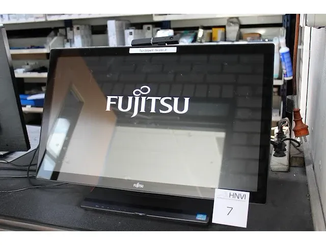 Touchscreen pc fujitsu type esprimo x913t windows 10, i3 4gb werkgeheugen en 297 gb harde schijf. - afbeelding 1 van  3