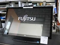 Touchscreen pc fujitsu type esprimo x913t windows 10, i3 4gb werkgeheugen en 297 gb harde schijf.