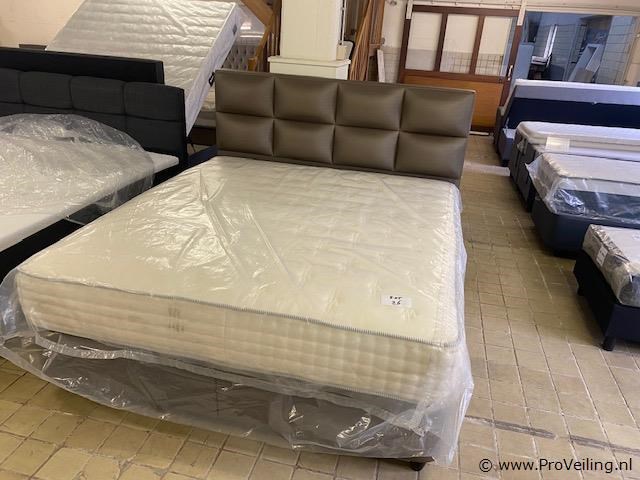 Toulon opbergbox 180 x 200cm taupe - afbeelding 1 van  2