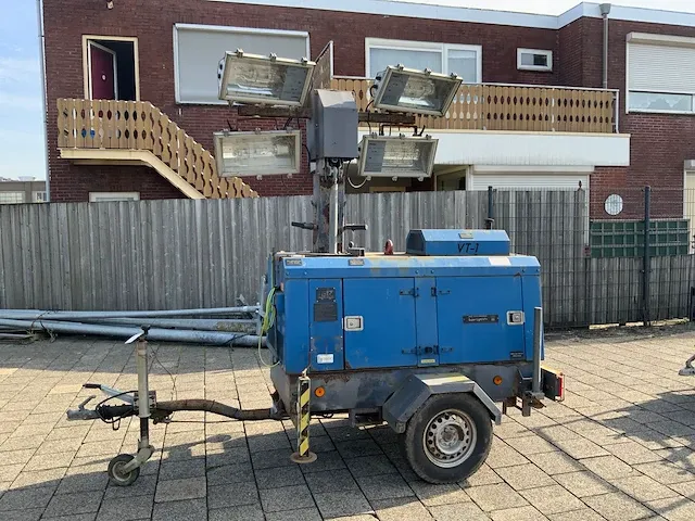 Tower light s.r.l. vt1 lichtmast aggregaat aanhangwagen - afbeelding 8 van  15