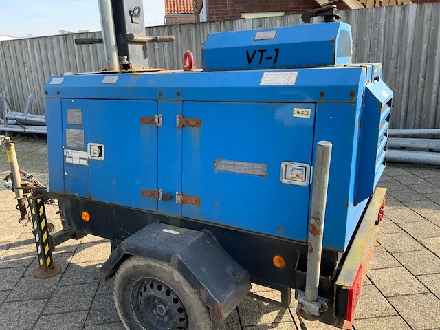 Tower light s.r.l. vt1 lichtmast aggregaat aanhangwagen - afbeelding 4 van  15